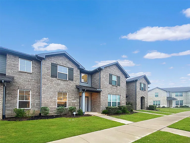 11922 Amber Oak Way — Photo 37