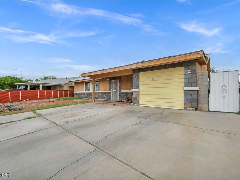 1st image of 54 Del Amo Dr