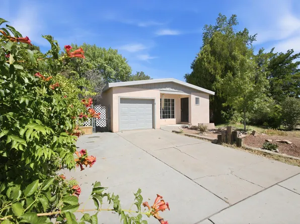 251 Luna Ave NE, Los Lunas, NM 87031