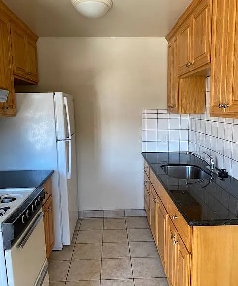 249 Pamela Ave #4 — Photo 6
