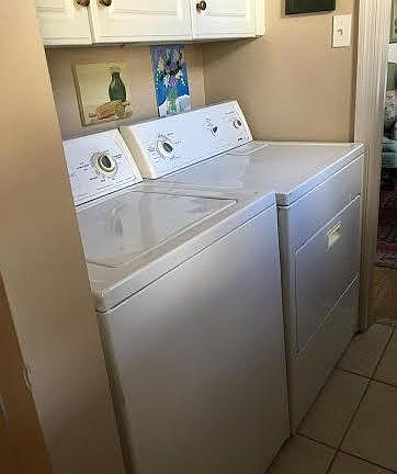 3rd image of 818 Pepper Ave