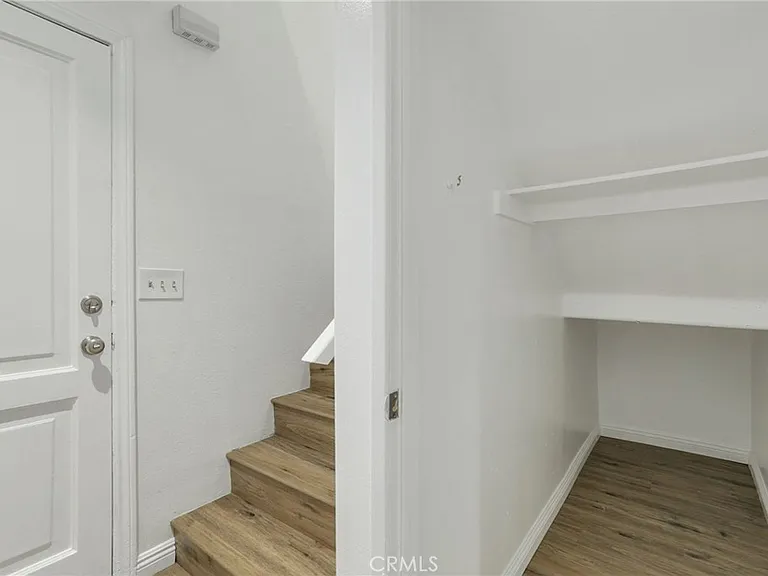 7050 S La Cienega Blvd #6 — Photo 7