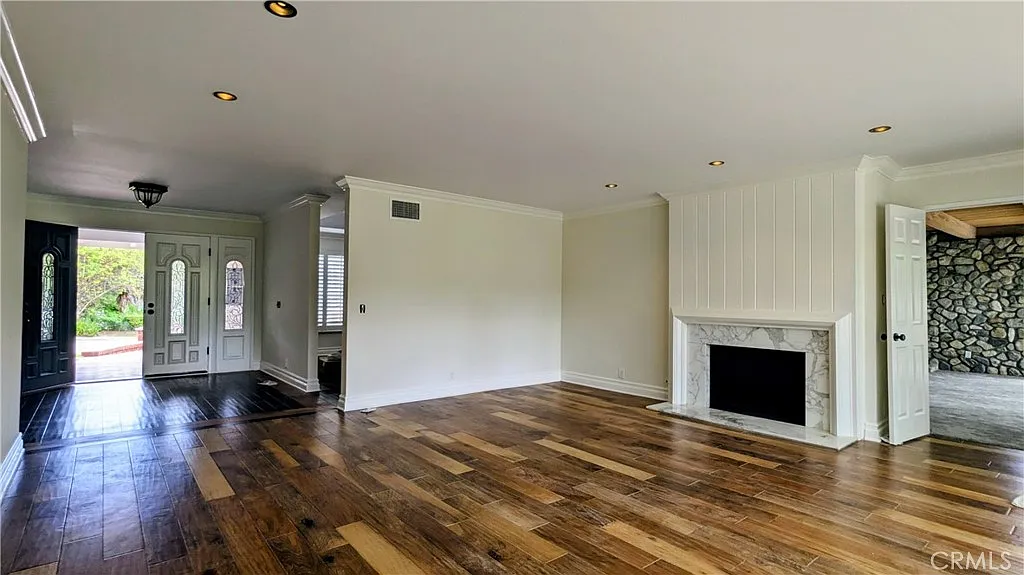 4 bed, 3.5 bath, 3356 sqft, $7,500 — Photo 3