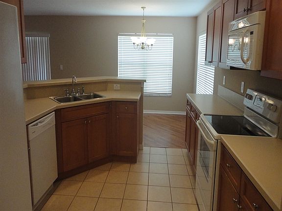 4th image of 11377 Cocoa Beach Dr