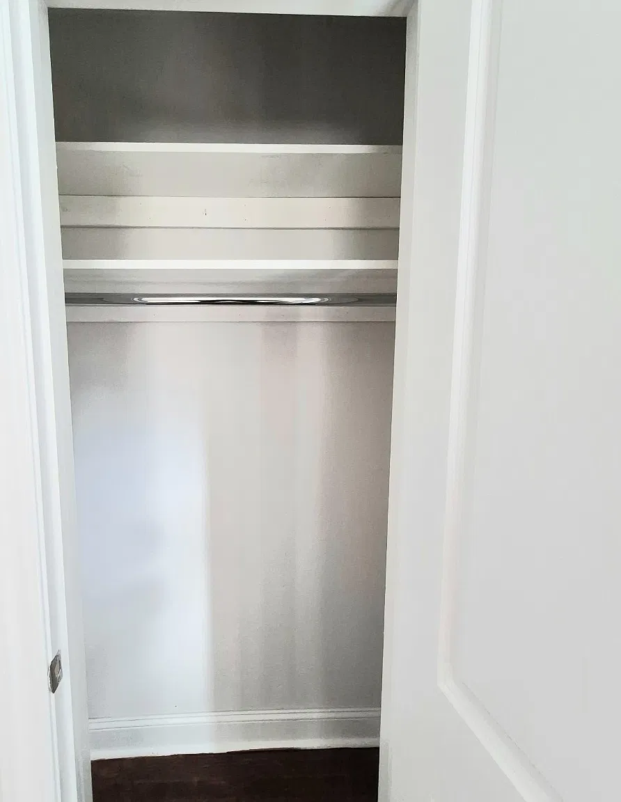 2 bed, 895 sqft, $2,695 — Photo 2