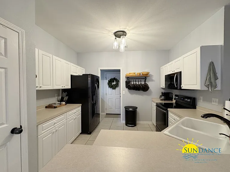 3 Coolwater Ln — Photo 6