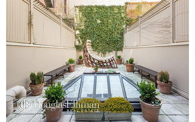Sold by Douglas Elliman | media 8