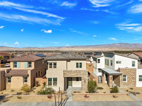 74329 Spieker Ln, Palm Desert, CA 92211