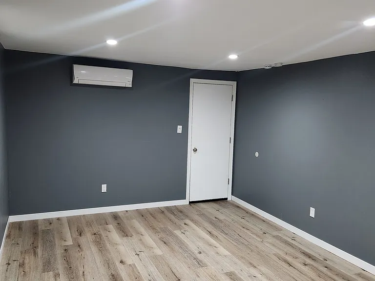 4827 A St #3 — Photo 15
