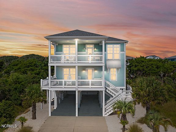 4th image of 516 W Dolphin Drive