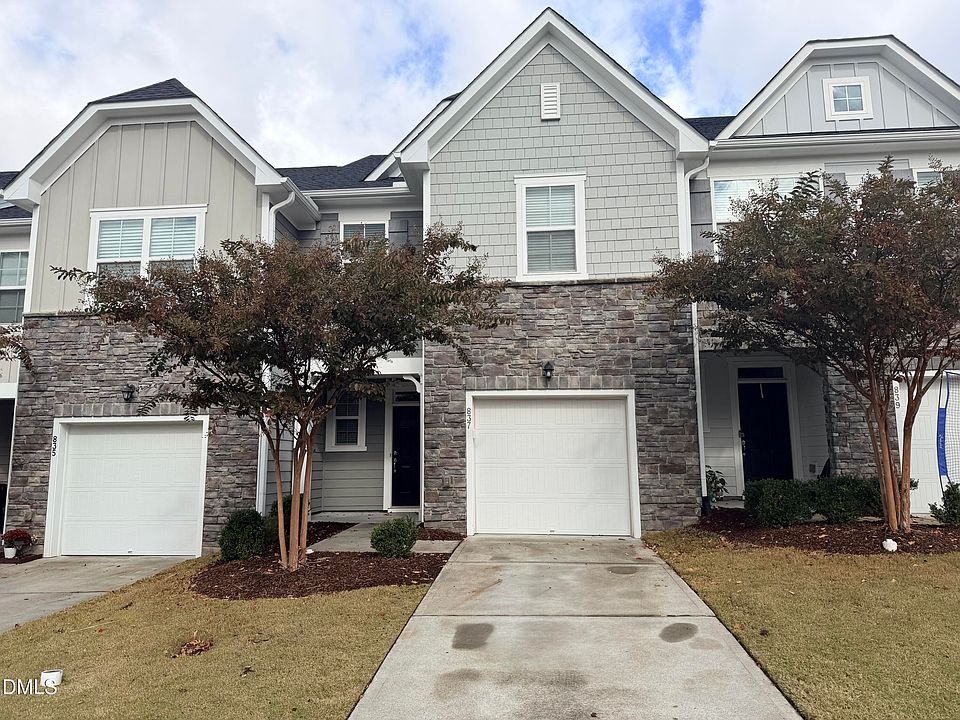 1st image of 837 Bristol Bridge Dr