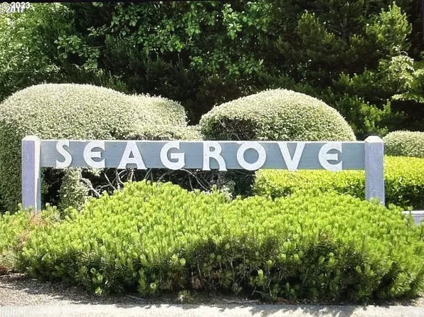 Seagrove Loop, Lincoln City, OR 97367