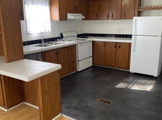 1200 Saint Martin Rd #A, Vine Grove, KY 40175