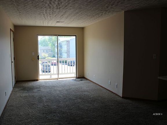 2nd image of 247 W Union St #C-202