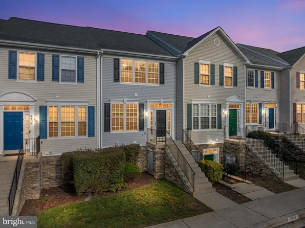8640 Willow Leaf Ln, Odenton, MD 21113