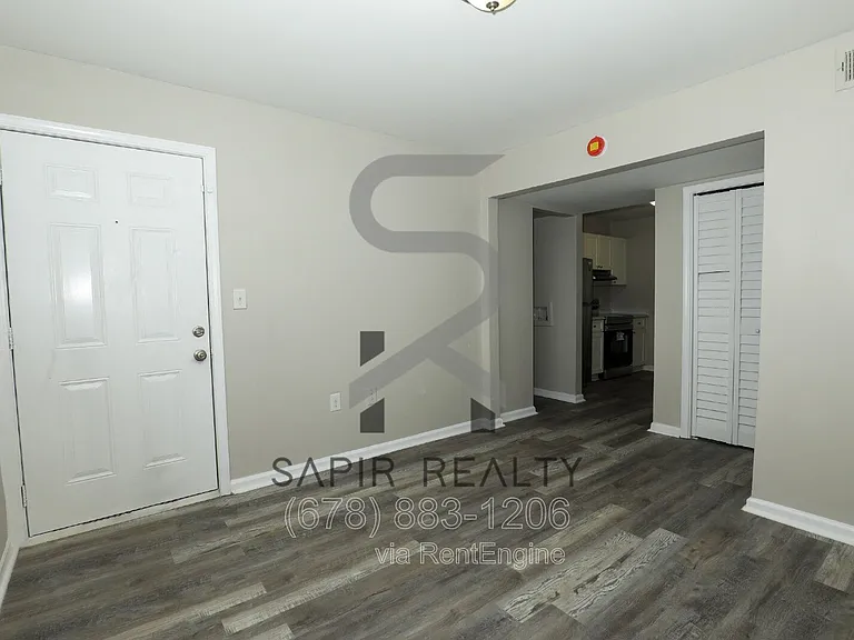 166 Anderson Ave NW #B13 — Photo 8