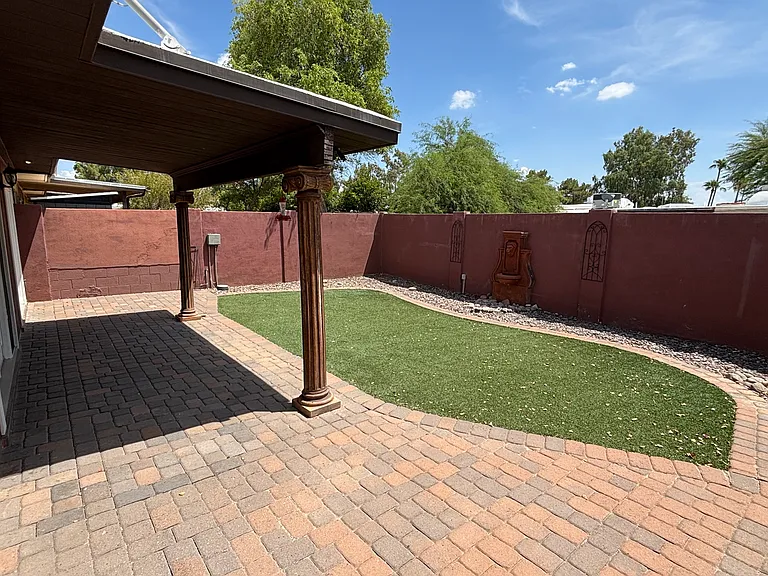 2529 E Bluefield Ave — Photo 22