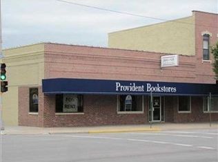 724 N Main St, Newton, KS 67114