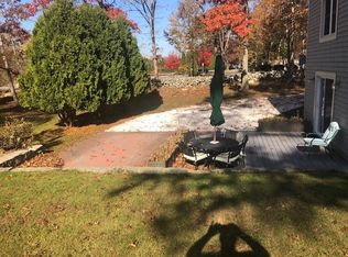 833 Main Rd, Westport, MA 02790