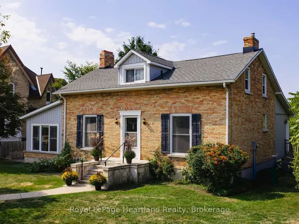 25 Wellington St N, Goderich, ON N7A 2W6