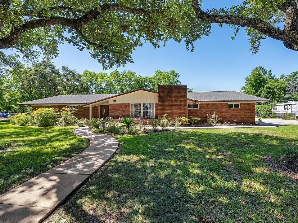616 Cannan Dr