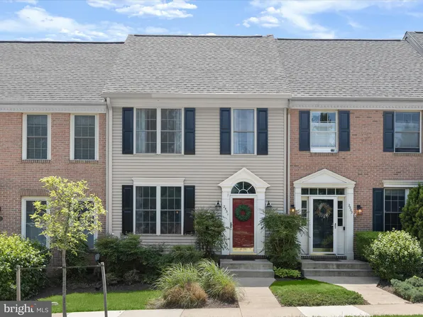 2531 Waterside Dr, Frederick, MD 21701