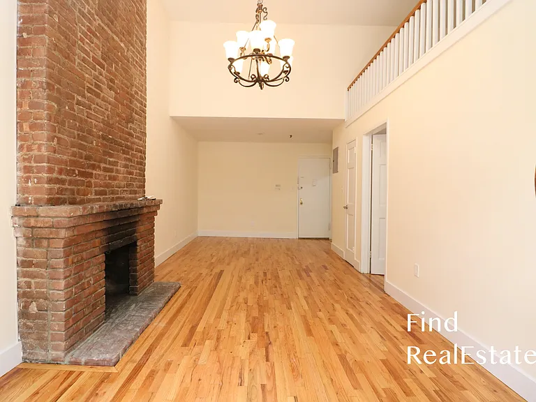 39 W 74th St #1A — Photo 16