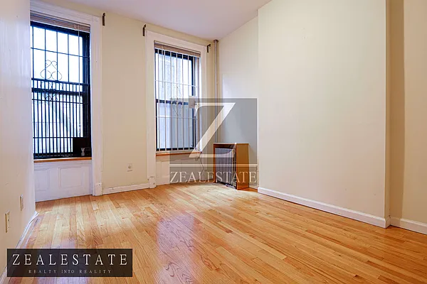 Rented by ZealEstate Group Inc | media 16