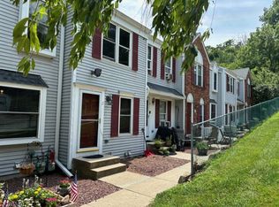 4 Colonial Ct, High Bridge, NJ 08829