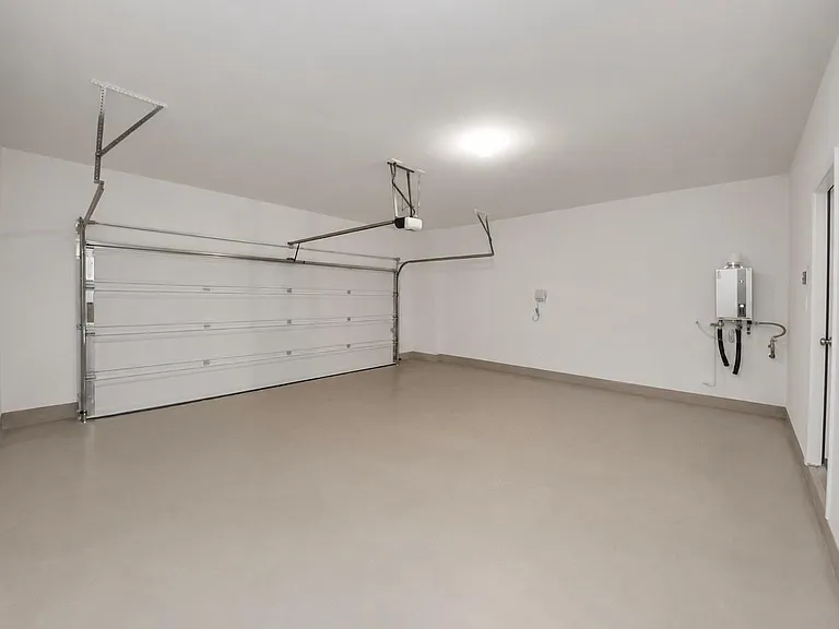 1043 Cedar Place Ln — Photo 23