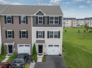 1049 Wickersham Way, Middletown, DE 19709