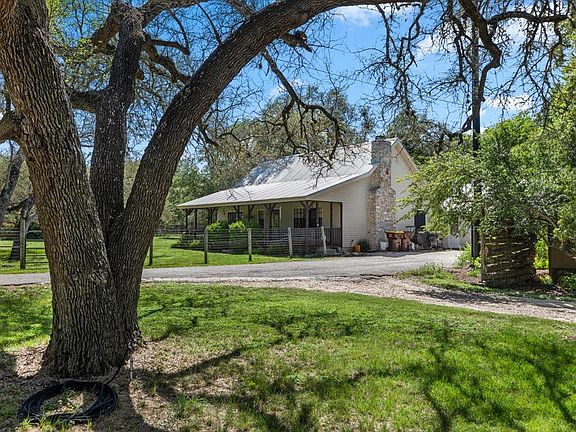 2nd image of 200 Little Barton Dr