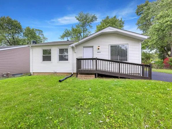 12211 Belaire Pl, Maryland Heights, MO 63043