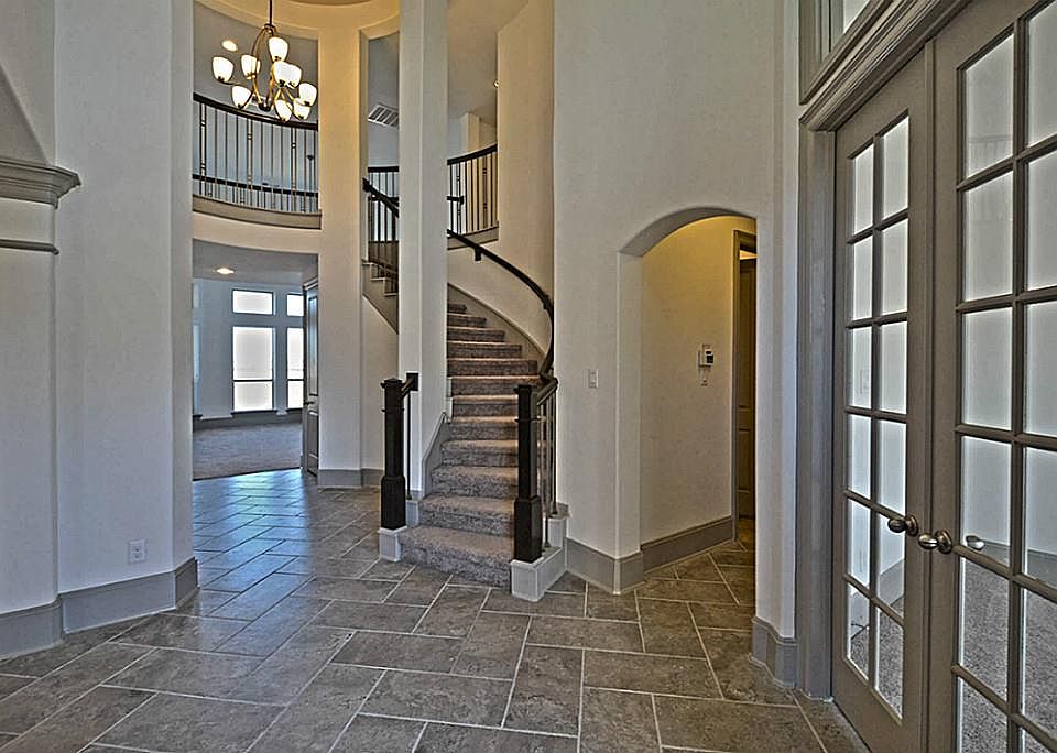 1st image of 6022 Sydney Park Ln