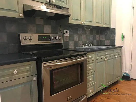 Rented by Bapple | media 17