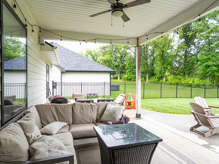 1116 Shore Acres Loop — Photo 34