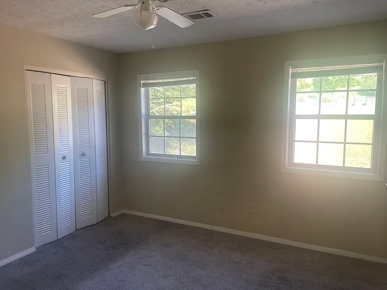 2896 Spruce Cir #2896 — Photo 7