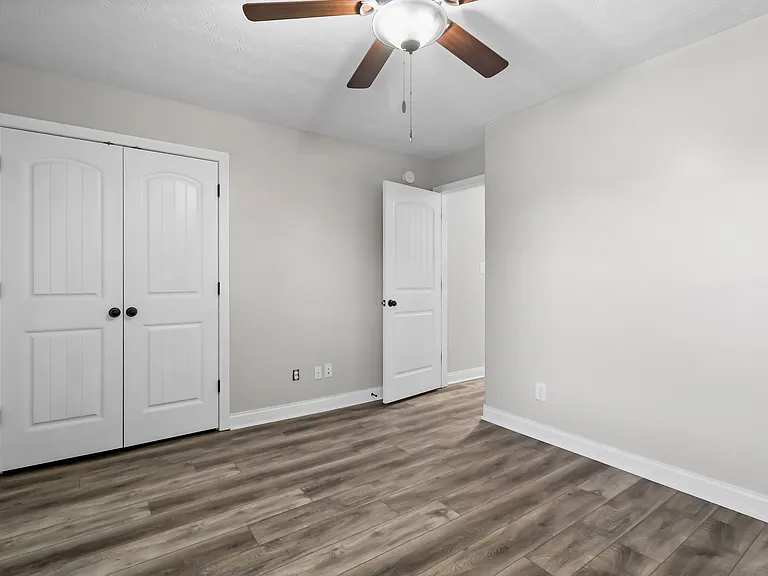 985 Culverson Ct — Photo 25