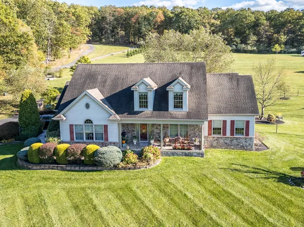 3682 Lehnenberg Rd, Riegelsville, PA 18077