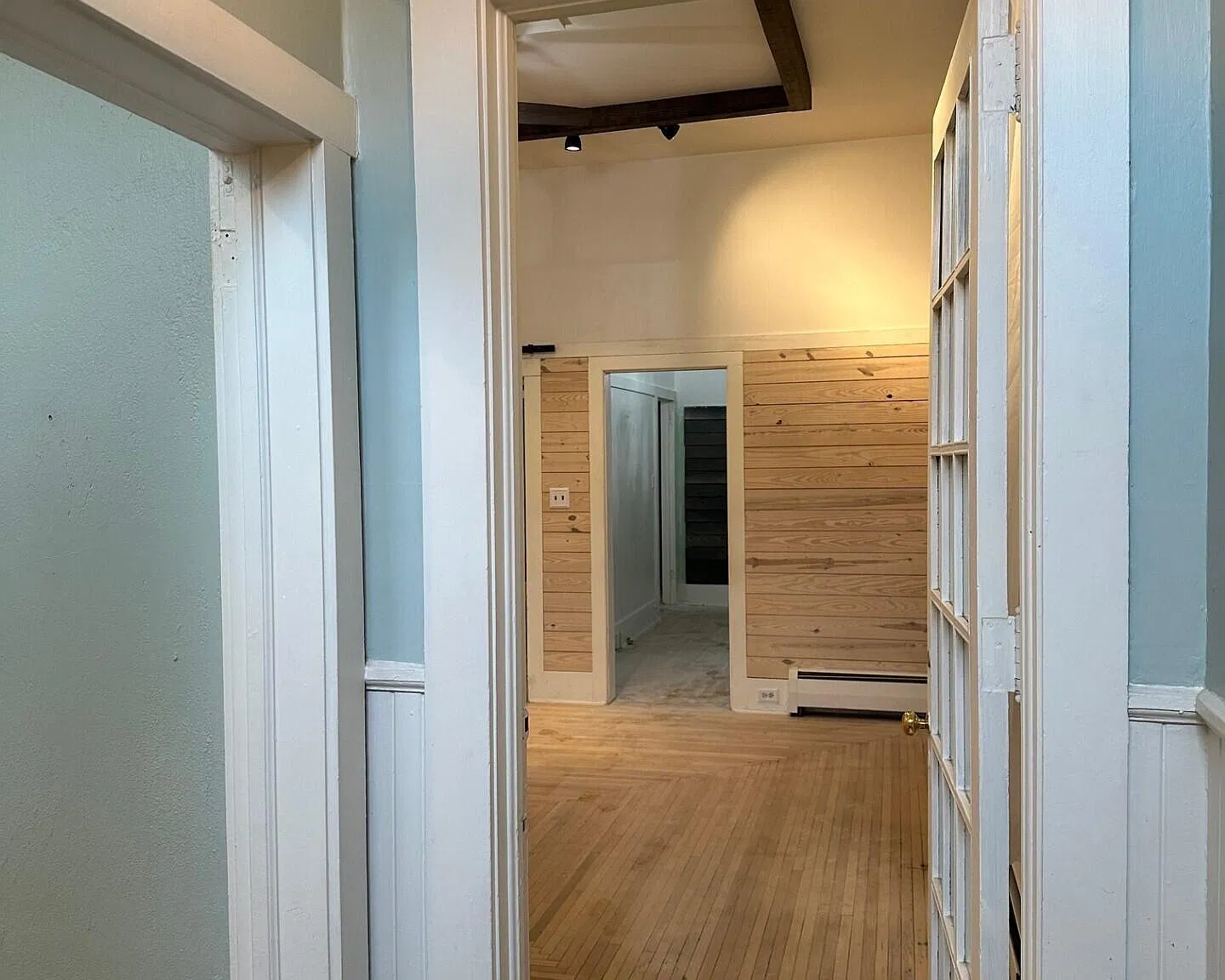 Studio, 1518 sqft, $1,600 — Photo 2