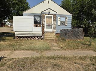 904 Washington Ave, Hebron, ND 58638
