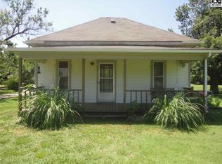 117 W Park St, Canton, KS 67428