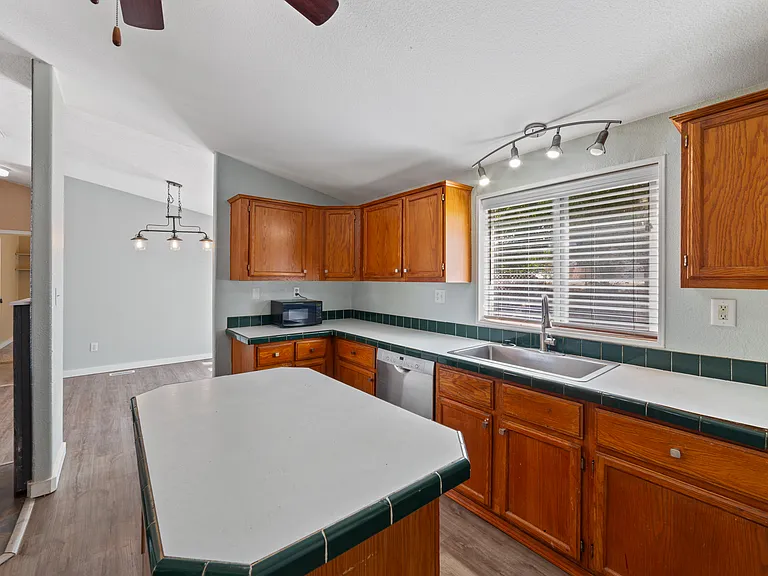 2690 S Highway 191 — Photo 11