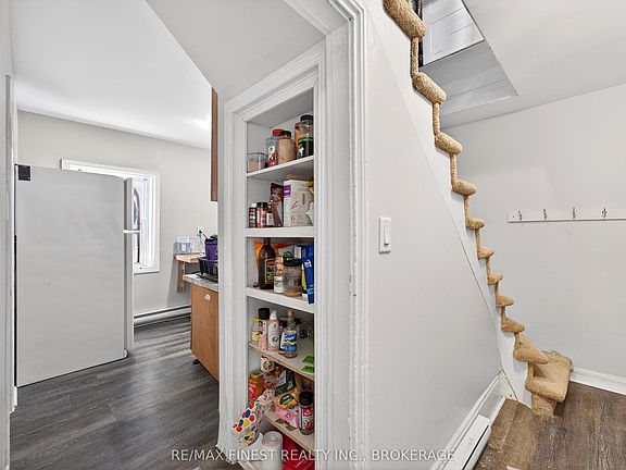 3rd image of 257 Earl St #255