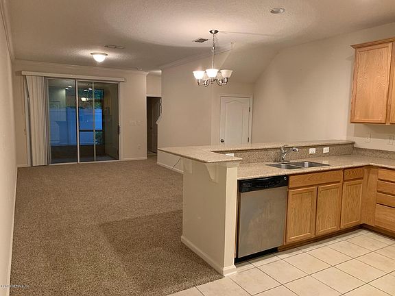 3rd image of 12351 Sand Pine Ct