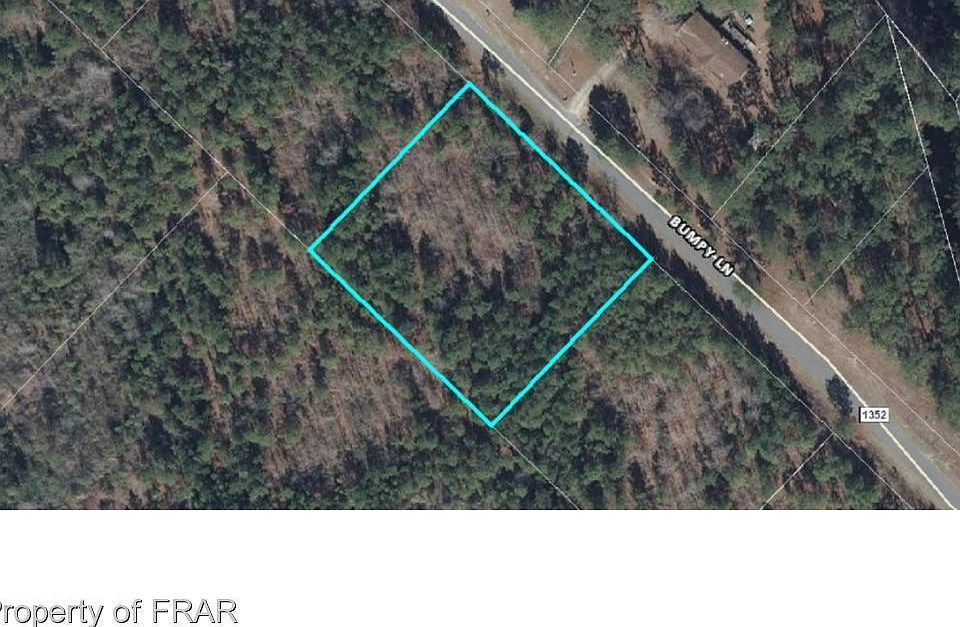 2nd image of 323 Bumpy Ln