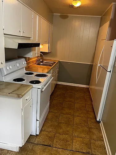 608 W Alice Ave #608A Photo 1