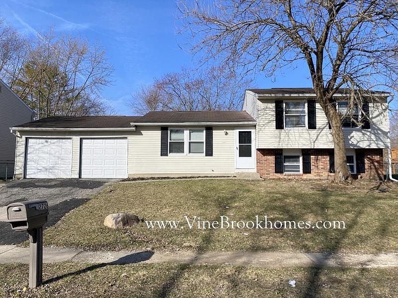 1st image of 2726 N Sheffield Dr