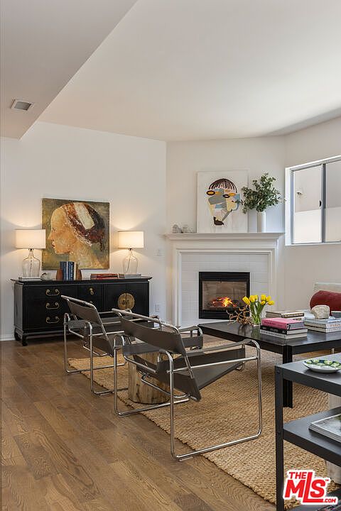 1st image of 511 San Vicente Blvd Unit 106