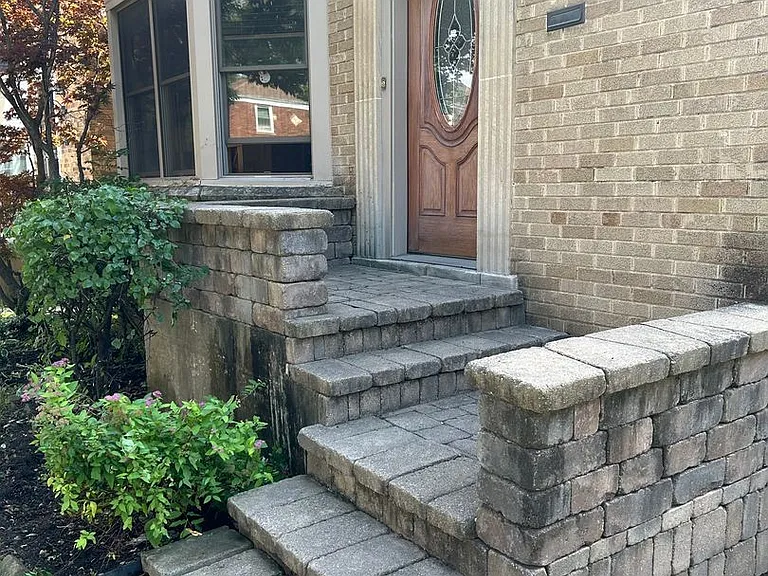 6122 N Drake Ave — Photo 4